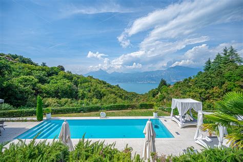 san zeno di montagna villa solo.